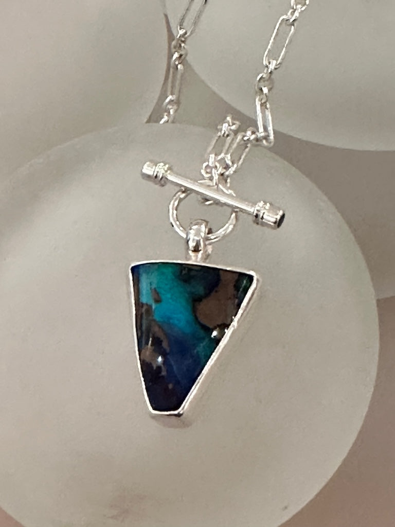 BOULDER OPAL AND BLUE TOPAZ FRONT TOGGLE STERLING SILVER NECKLACE - NM578N