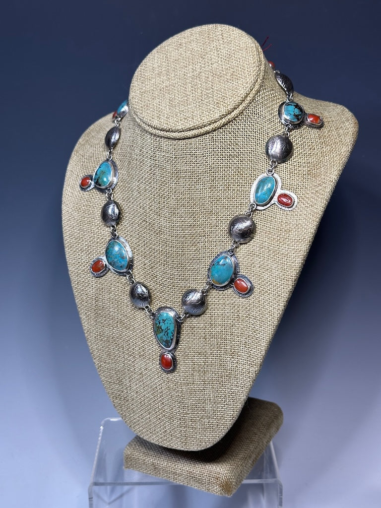 TURQUOISE AND VINTAGE CORAL NECKLACE NM582N