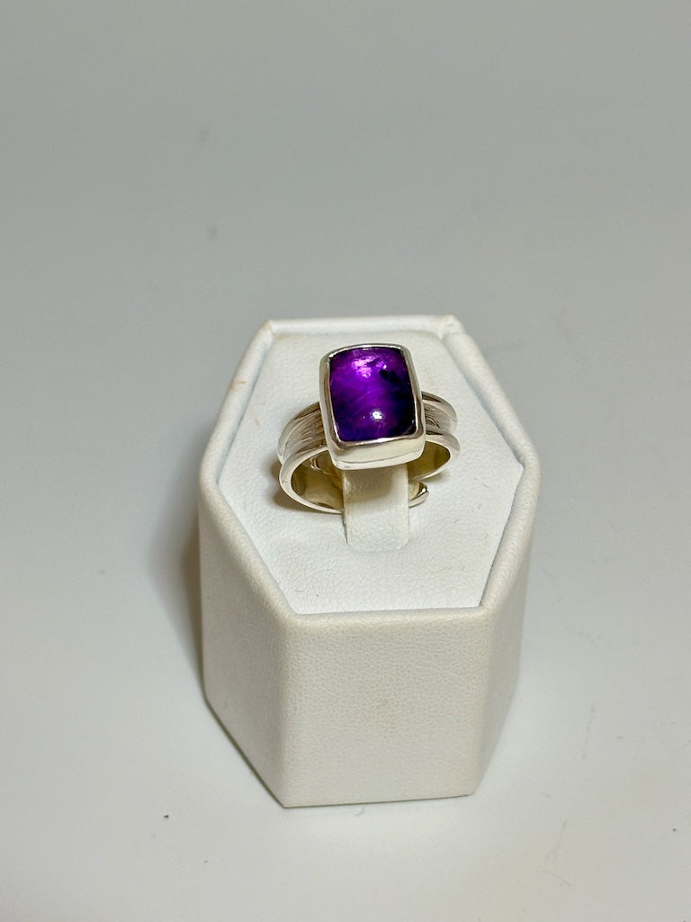 AMETHYST AND STERLING SILVER ADJUSTABLE RING NM585R