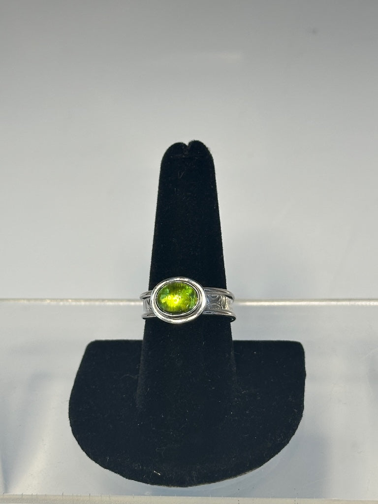 PERIDOT AND STERLING SILVER ADJUSTABLE RING NM598R