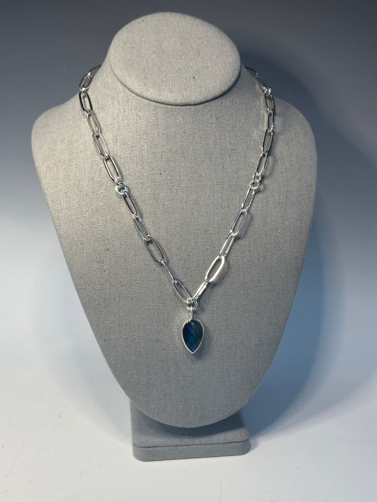 BLUE LABRADORITE STERLING SILVER NECKLACE - NM608