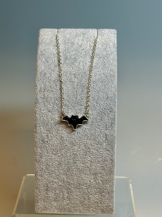 BLACK SUN STONE BAT WITH STERLING SILVER NECKLACE NM610N