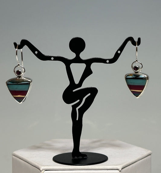 SURFITE AND GARNET DROP EARRINGS NM641E