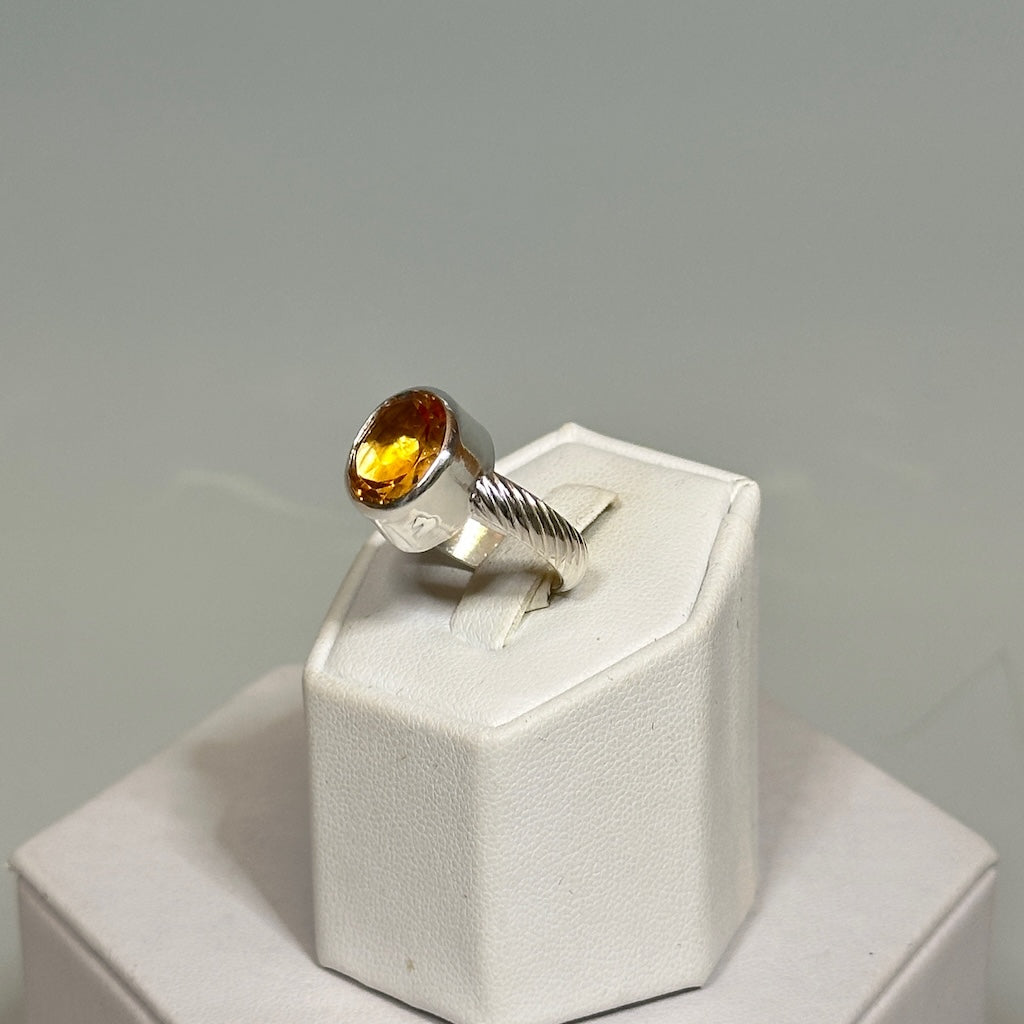 CITRINE STERLING SILVER BAND RING NM649R