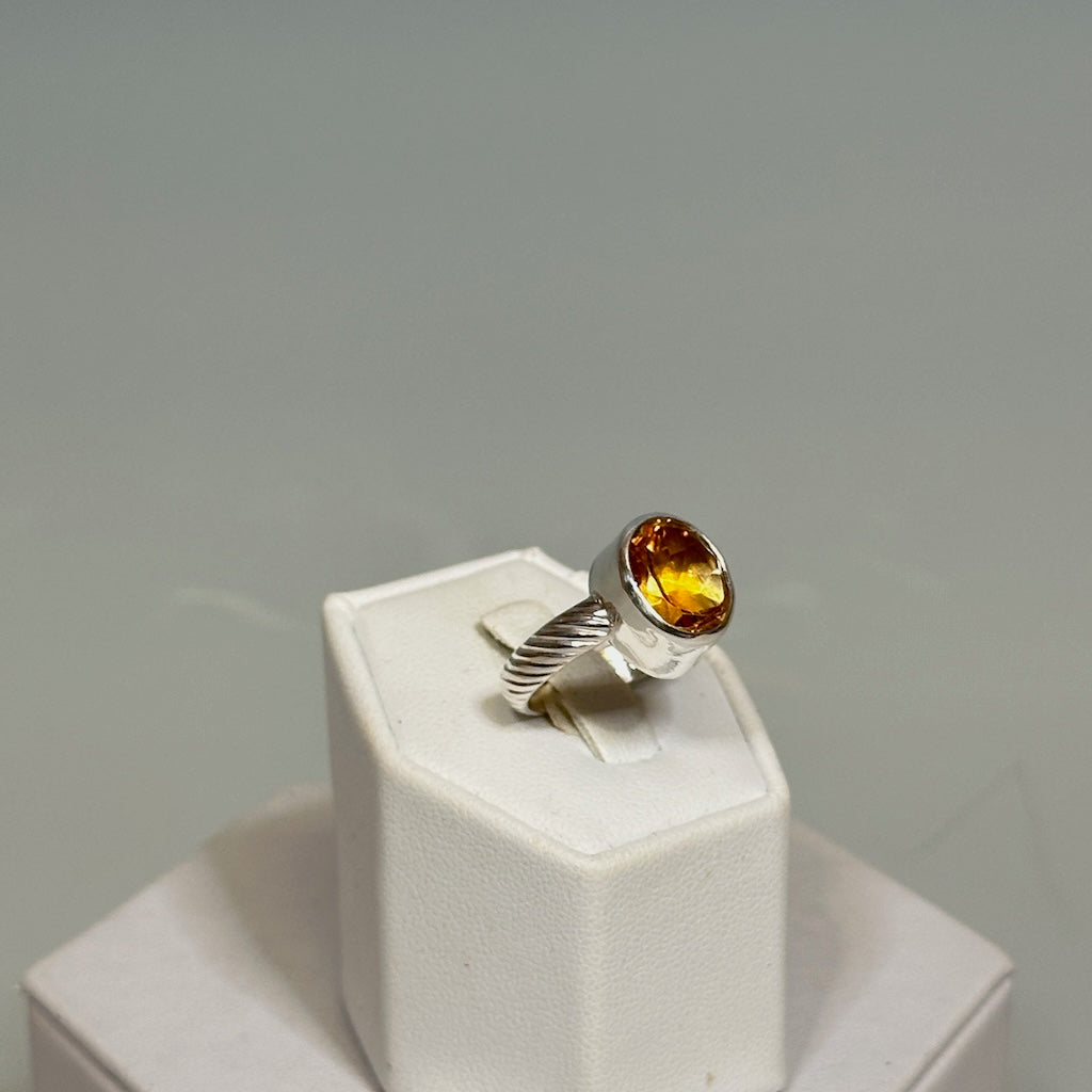 CITRINE STERLING SILVER BAND RING NM649R