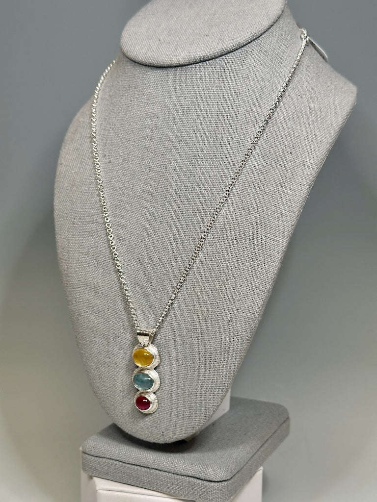 GOLDEN BERYL, KYANITE AND RUBY NECKLACE - NM656N