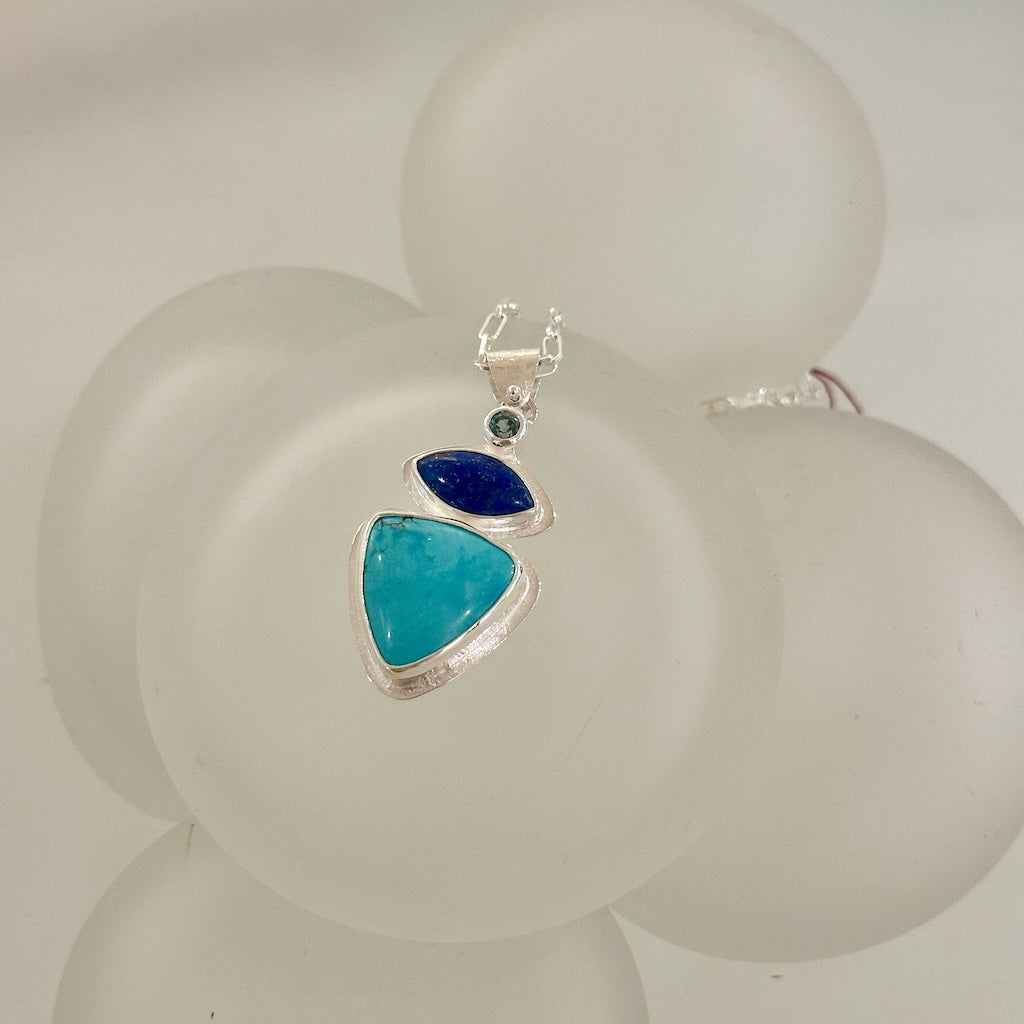 LAPIS LAZULI, TURQUOISE AND BLUE TOPAZ NECKLACE - NM663N