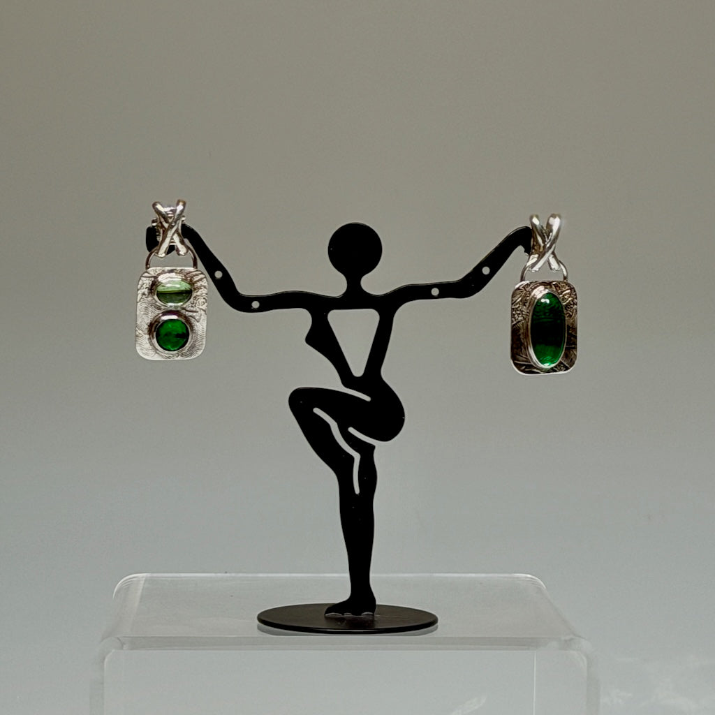 GREEN VINTAGE GLASS REVERSIBLE EARRINGS NM686E