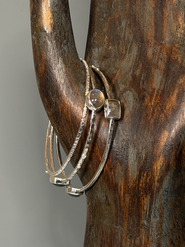 SET OF 3 MOONSTONE STERLING SILVER BANGLE BRACELETS NM691B