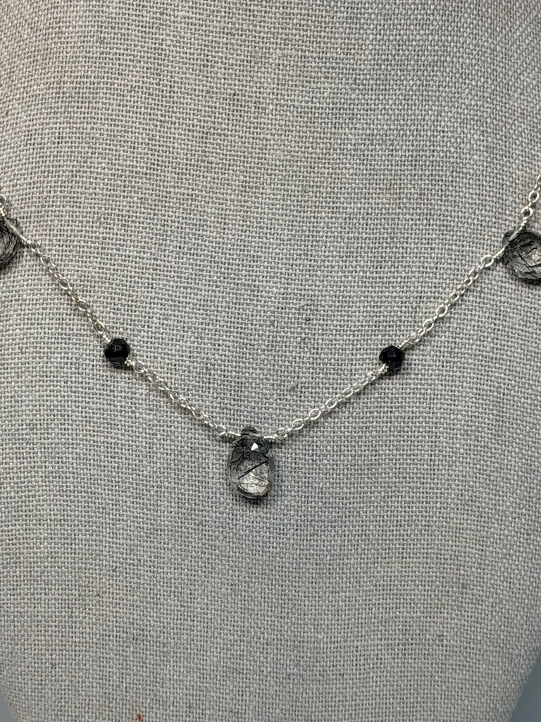 RUTILE QUARTZ & BLACK SPINEL NECKLACE NM697N