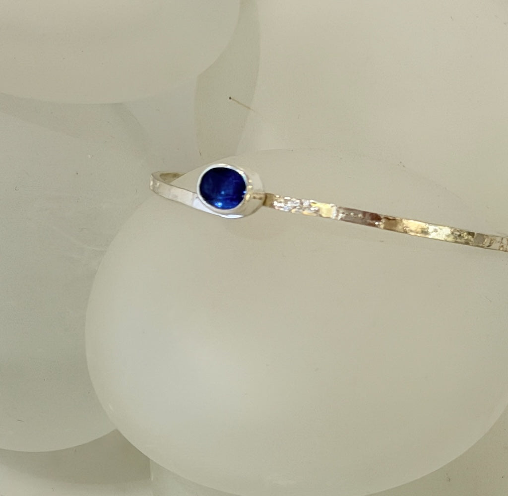 KYANITE STERLING SILVER BANGLE BRACELET NM717B