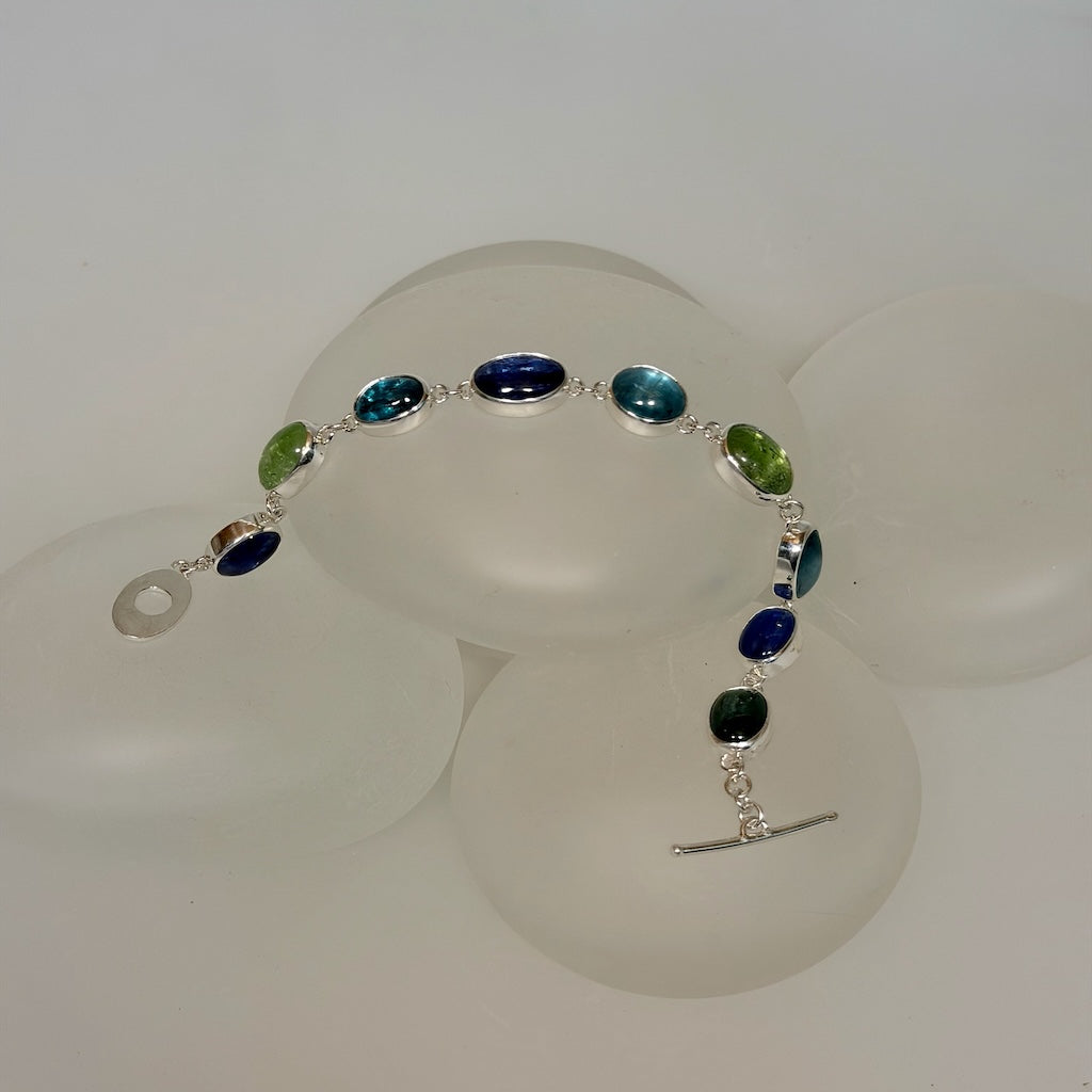 BLUE AND GREEN KYANITE BRACELET NM730B