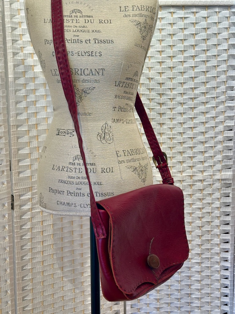 LARGE HANDMADE RED CROSSBODY LEATHER SATCHEL WITH ADJUSTABLE STRAP PB129