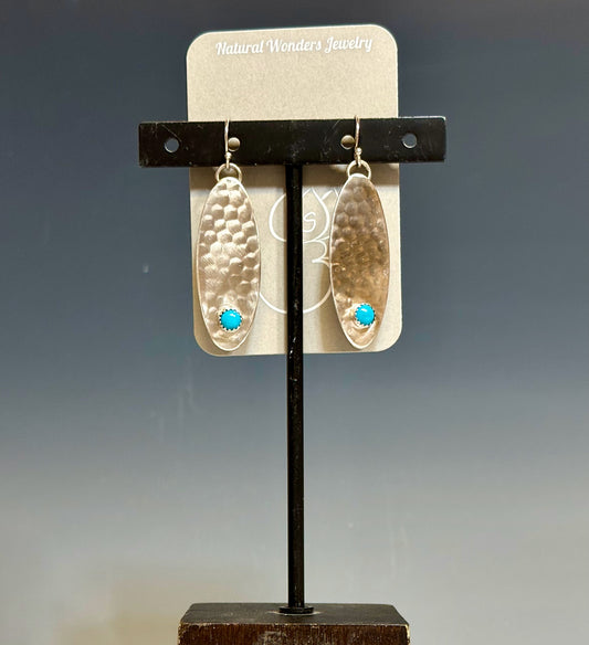 STERLING SILVER OVAL EARRINGS WITH TURQUOISE E3099