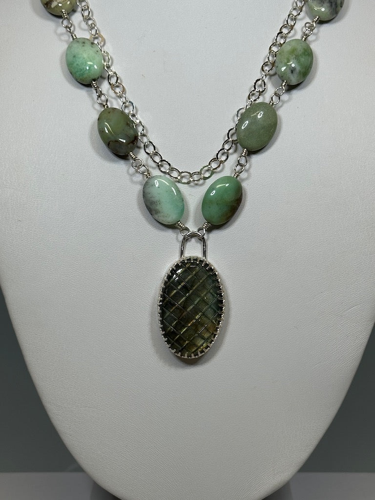 PERUVIAN OPAL, LABRADORITE AND  STERLING SILVER NECKLACE N3051