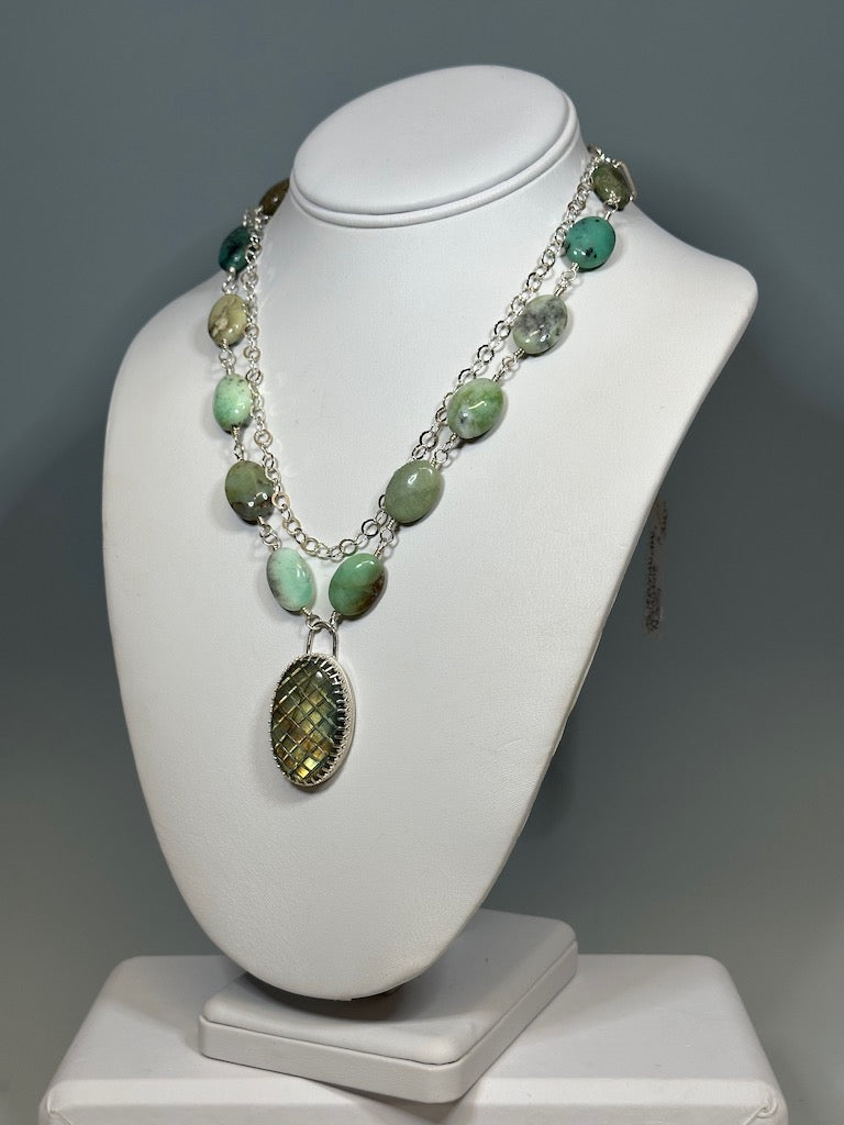 PERUVIAN OPAL, LABRADORITE AND  STERLING SILVER NECKLACE N3051