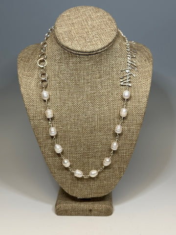 STERLING SILER AND PEARL NECKLACE N3102