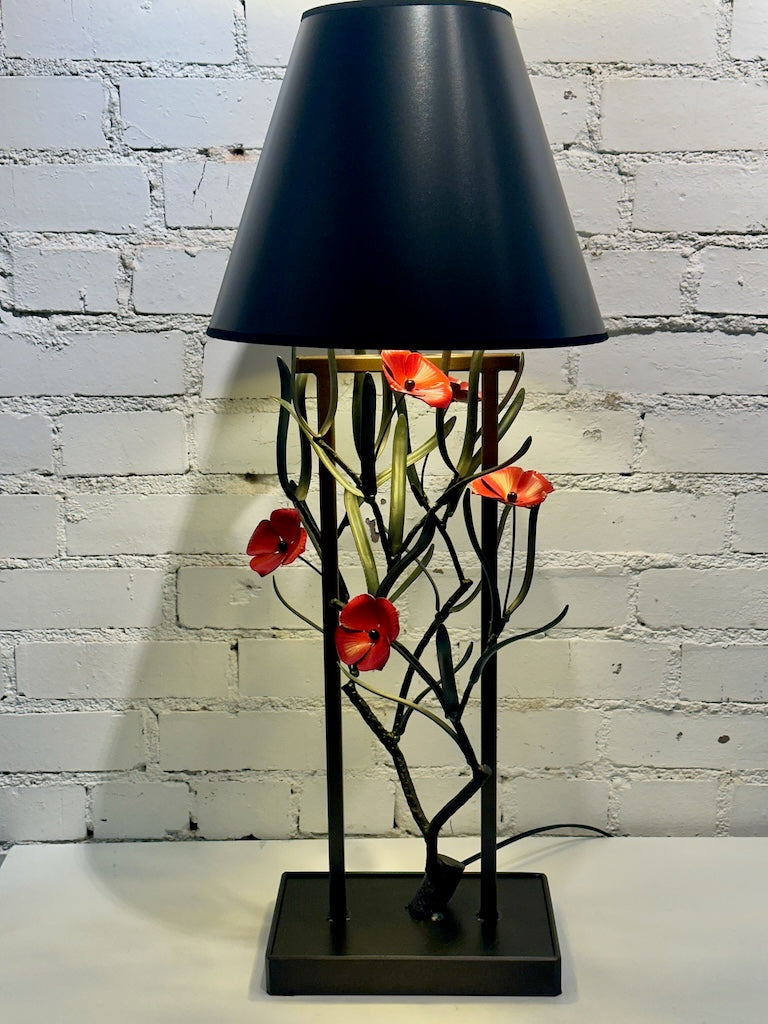 RED/PINK 4 PETAL WILDFLOWER AND BLACK LEAF HAND FORGED METAL LAMP