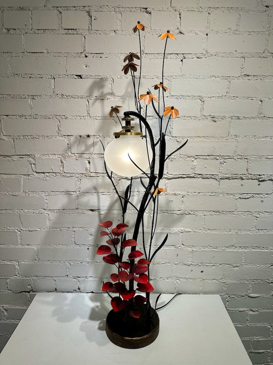 FIELD STUDY LAMP WITH BLACK EYED SUSANS