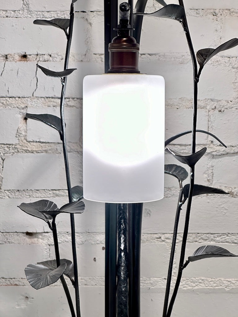 FIELD STUDY LAMP WITH YELLOW FLOWERS