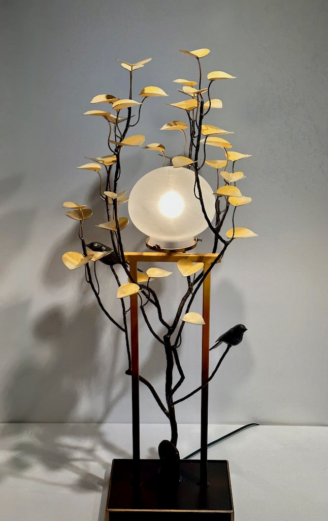 TALL SCULPTURAL MORNING GLORY LAMP WITH FROSTED GLOBE