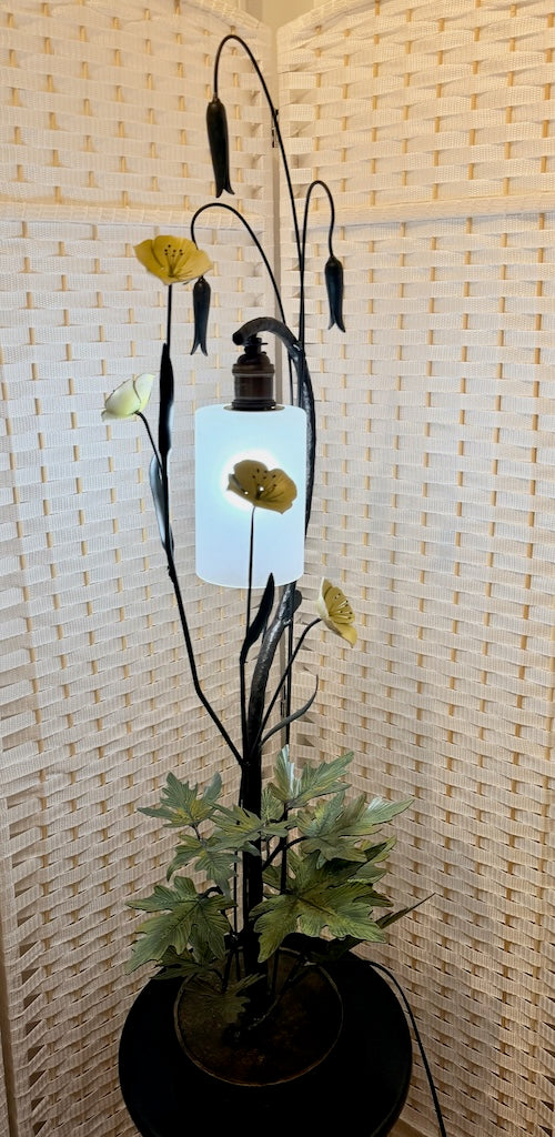 SMALL YELLOW PETAL WILDFLOWER FIELD STUDY HAND FORGED METAL LAMP