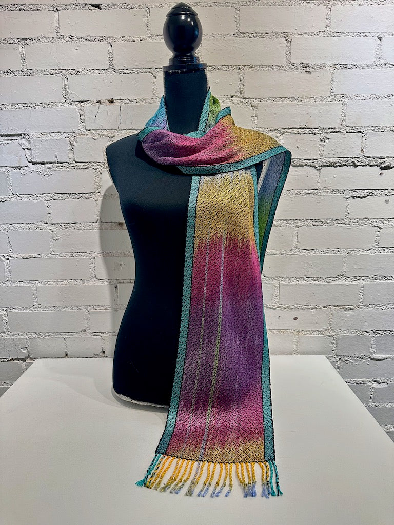 TENCEL AND BAMBOO HANDWOVEN SCARF - SS194A