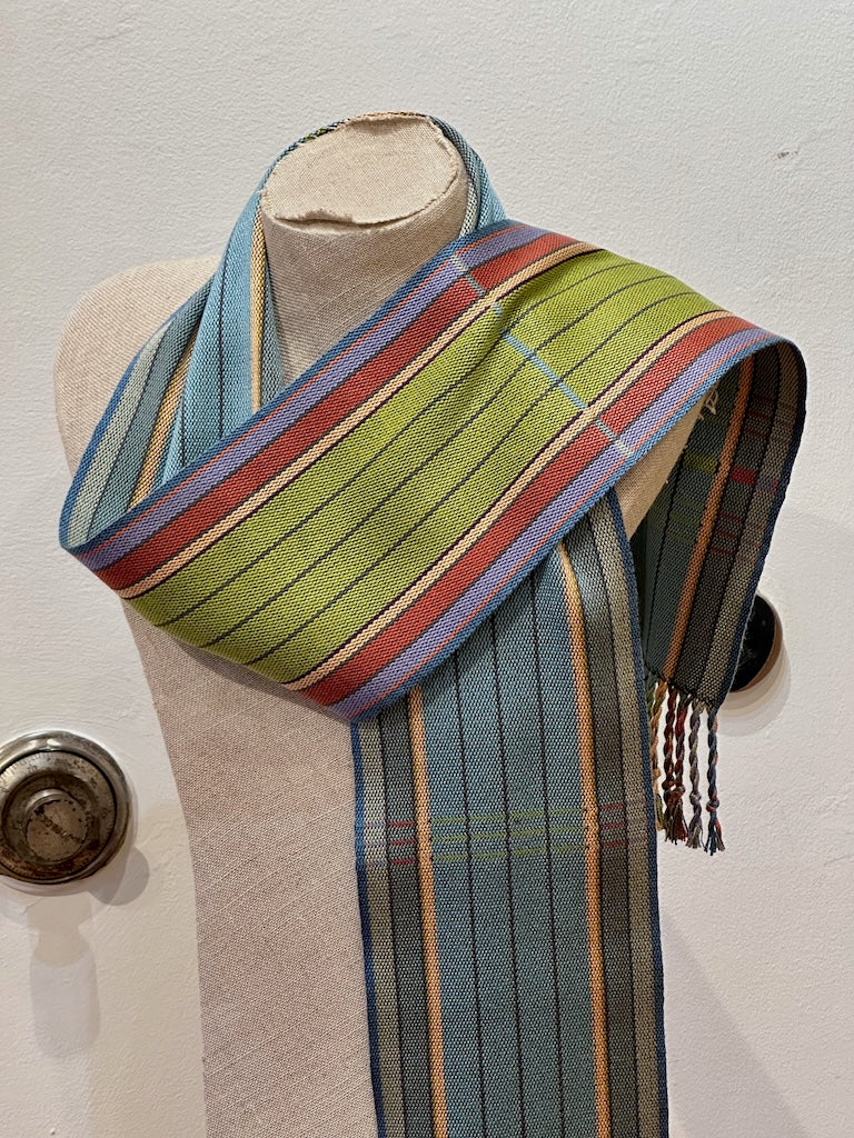 TENCEL AND SILK HANDWOVEN SCARF SS404