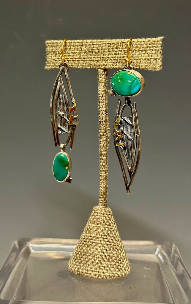 ASYMMETRICAL GREEN TURQUOISE STERLING SILVER EARRINGS  WITH GOLD WIRES WK11