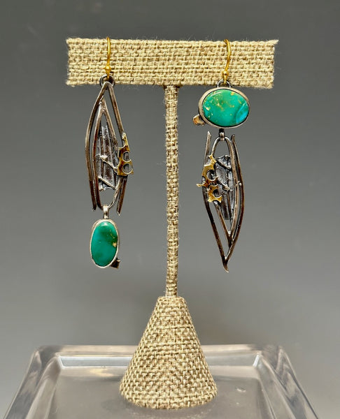 ASYMMETRICAL GREEN TURQUOISE STERLING SILVER EARRINGS  WITH GOLD WIRES WK11
