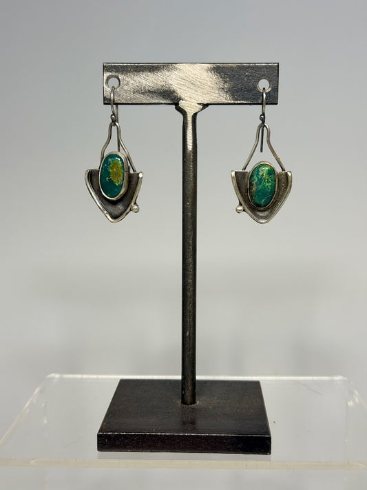 GREEN TURQUOISE SHIELD EARRINGS WK150