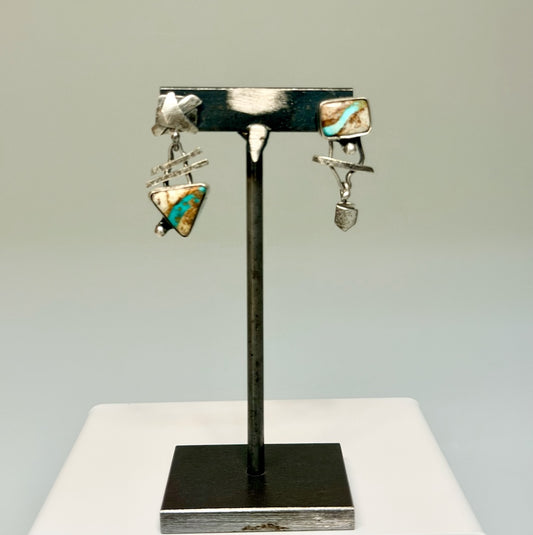 STERLING SILVER ASSYMETRICAL RIBBON TURQUOISE EARRINGS WK168