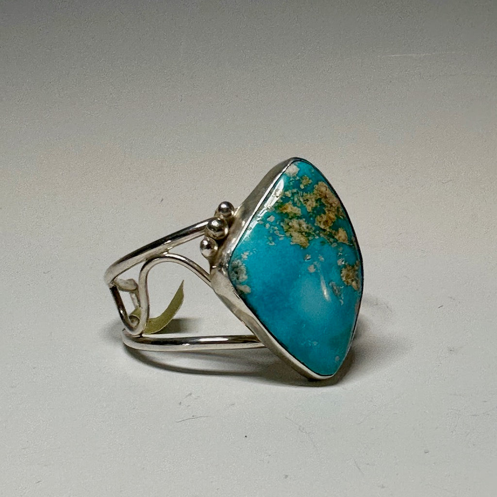 LARGE STATEMENT TURQUOISE ADJUSTABLE CUFF  WK31