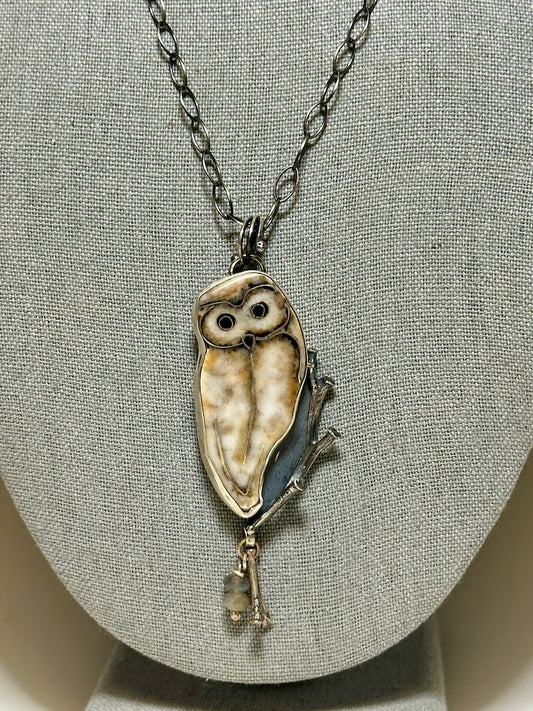 OWL CLOISONNE´ PENDANT ON OXIDIZED STERLING SILVER CHAIN NECKLACE WK56