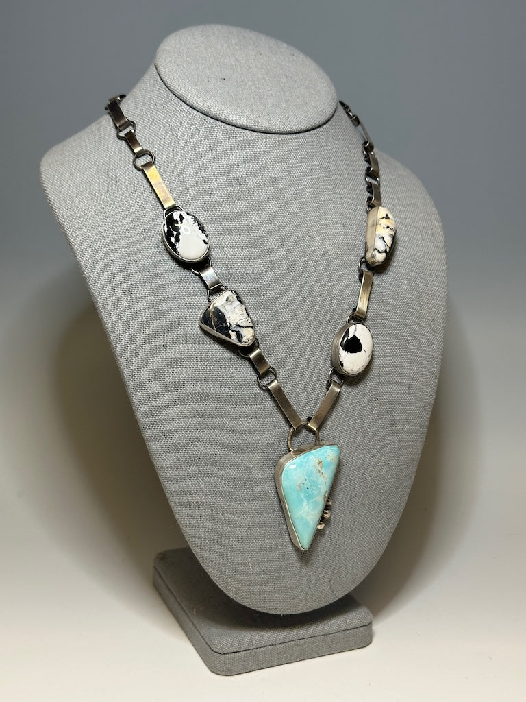 WHITE BUFFALO AND ROYSTON BLUE TURQUOISE AND OXIDIZED STERLING SILVER  NECKLACE WK57