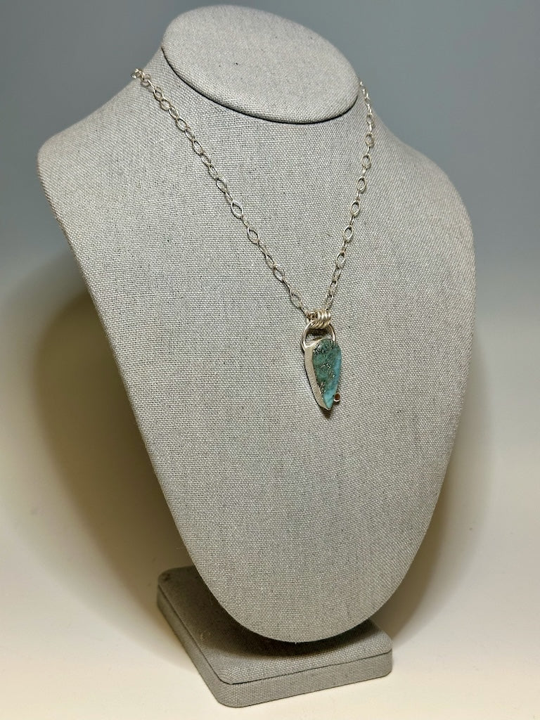 SIMPLE LARIMAR PENDANT WITH STERLING SILVER CHAIN WK58