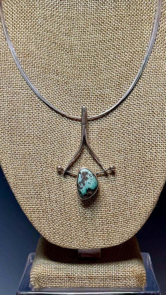 STERLING SILVER "WISHBONE" NECKLACE  WITH TURQUOISE WK8