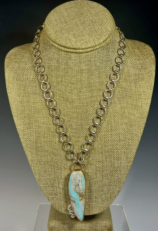 LIGHT BLUE AND WHITE ROYSTON TURQUOISE PENDANT ON STERLING SILVER CHAIN WK98