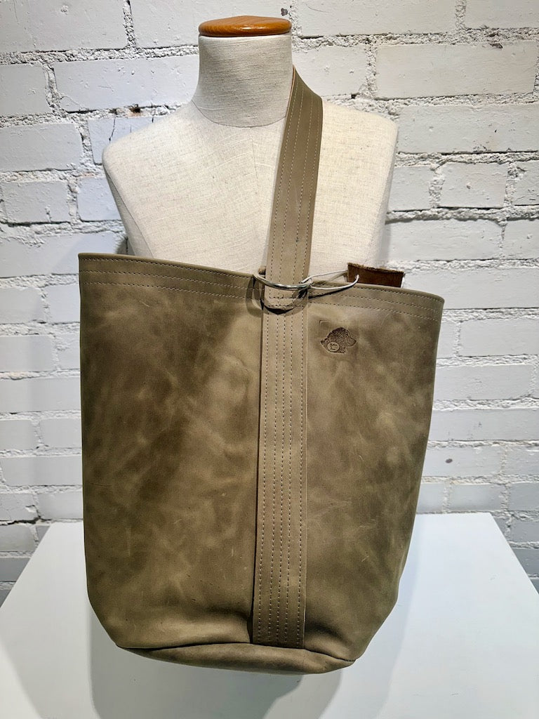 "Gather" Olive Handmade Leather Handbag