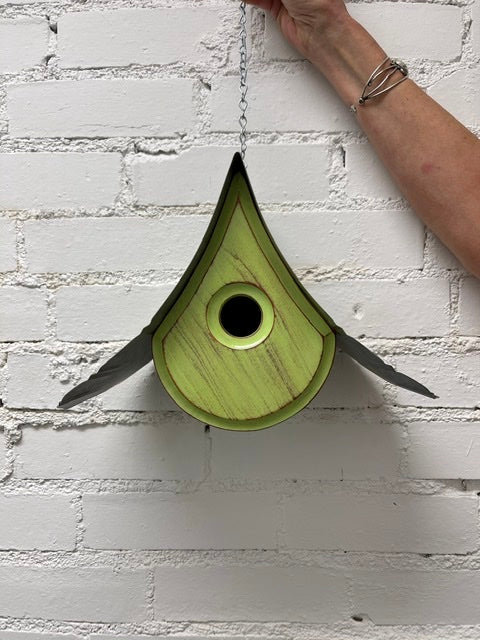 “Raindrop” Birdhouse with Bright Green  Finish