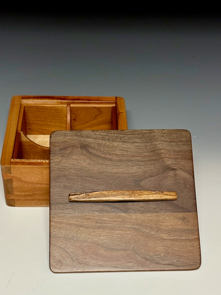 Mixed Wood Small Jewelry Box BGB0622 – Lucy Clark Gallery and Studio