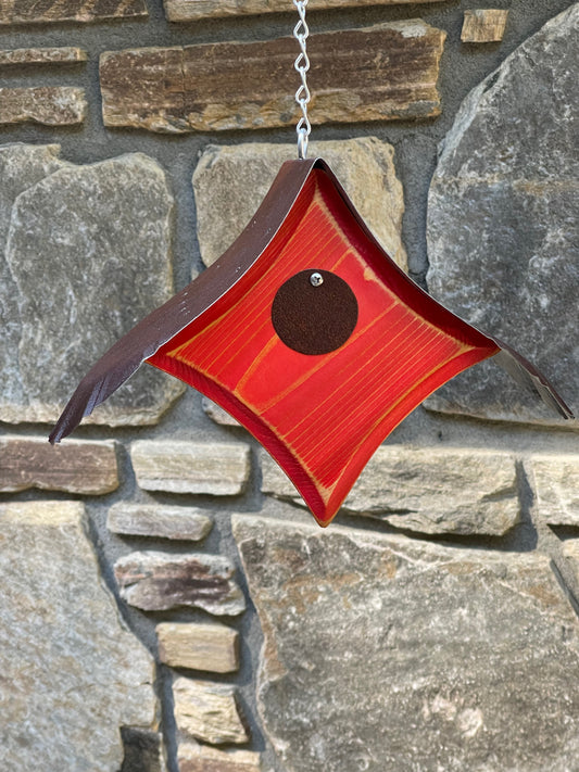 “Peep” Birdhouse in Red BH105