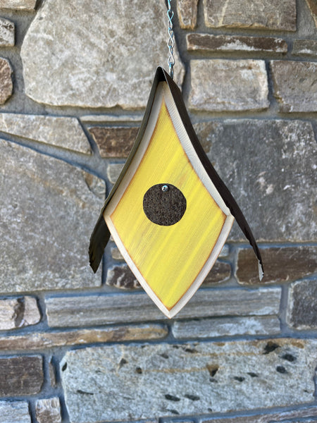 "Magpie" Hand Painted Birdhouse in Bright Yellow LC22.33