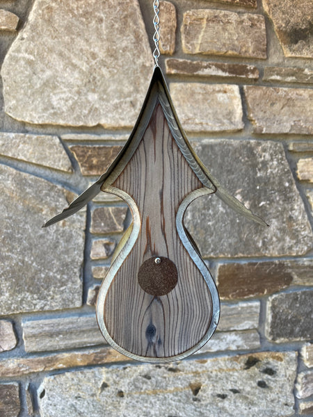 "Arrow" Hand Painted Birdhouse in Distressed Grey LC22.27