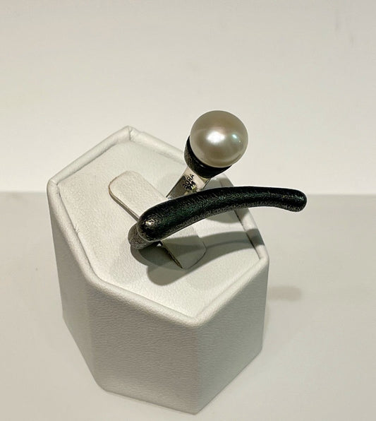 PEARL OXIDIZED RING WITH STERLING SILVER BR0977