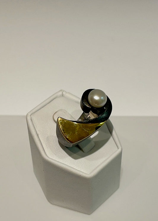 PEARL WITH 24K GOLD OVER STERLING SILVER RING  BR0982