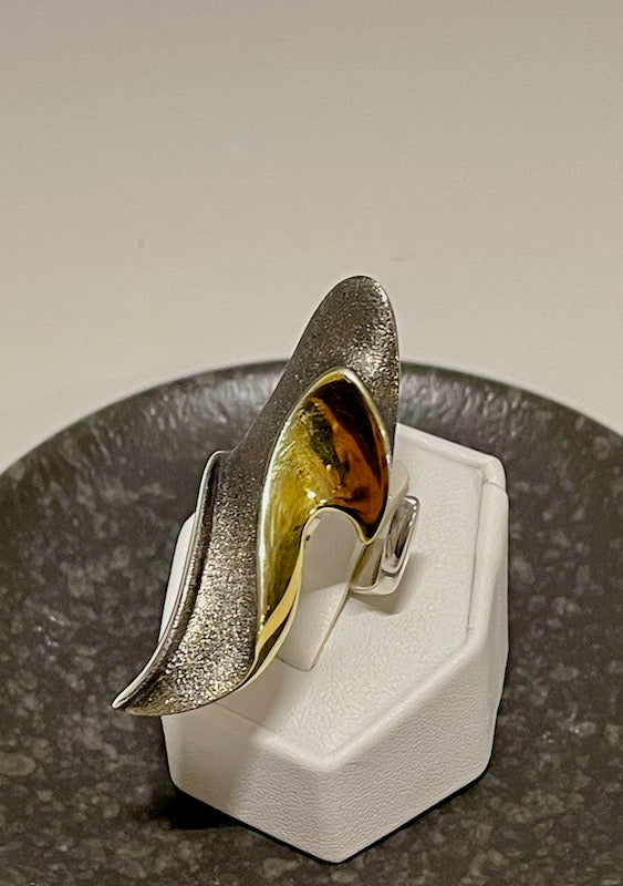 STERLING SILVER AND 14K GOLD SWIRL RING BR215145