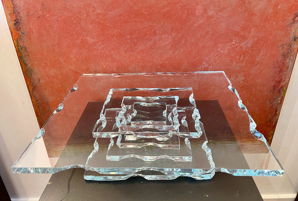 CLEAR GLASS FUSED GLASS STAND FM010