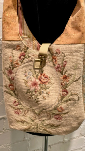 "SMALL ROSE"  Vintage  Handbag