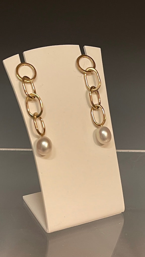 14K RINGS WITH PEARL DROP  Earrings  MB157E